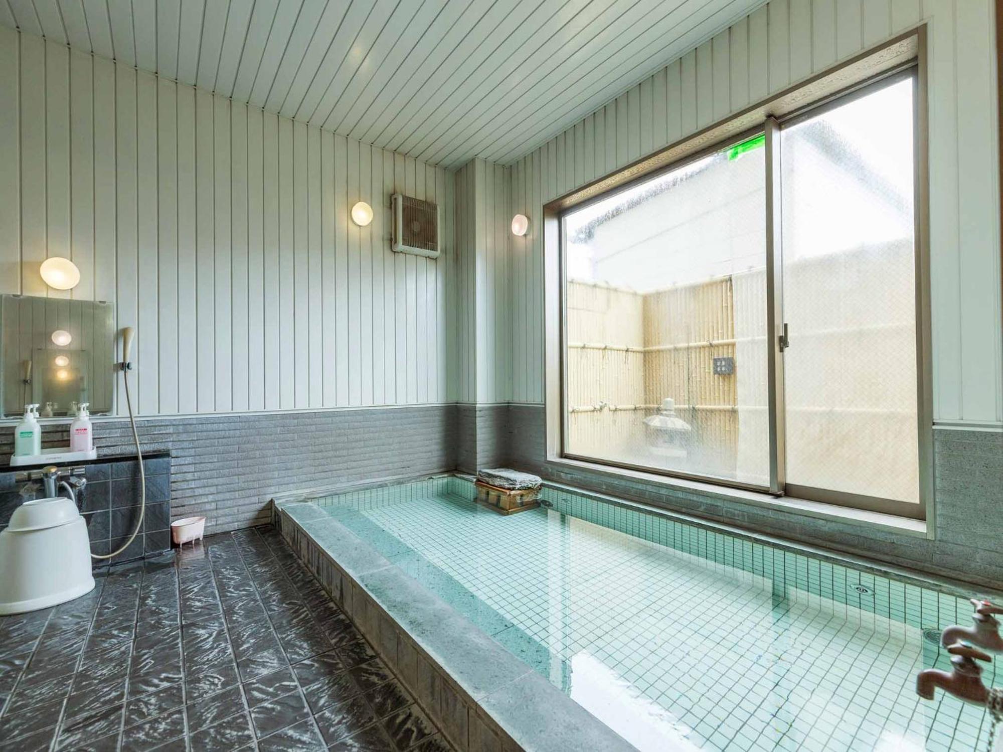 Hotel Isesaki East 外观 照片